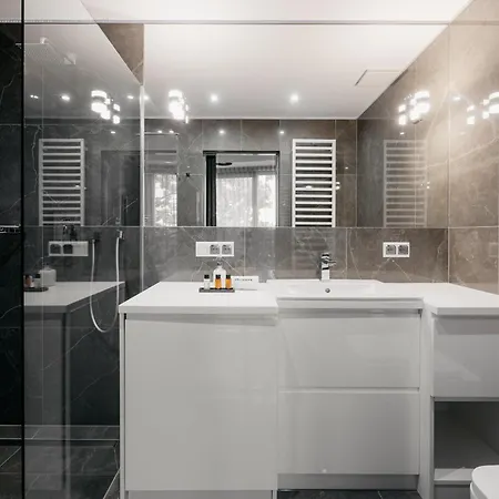 Exclusive Apartments Wroclaw Marina Aparthotel 4*