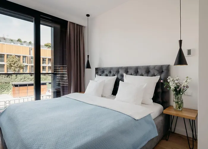 Aparthotel Inqse Marina 4*