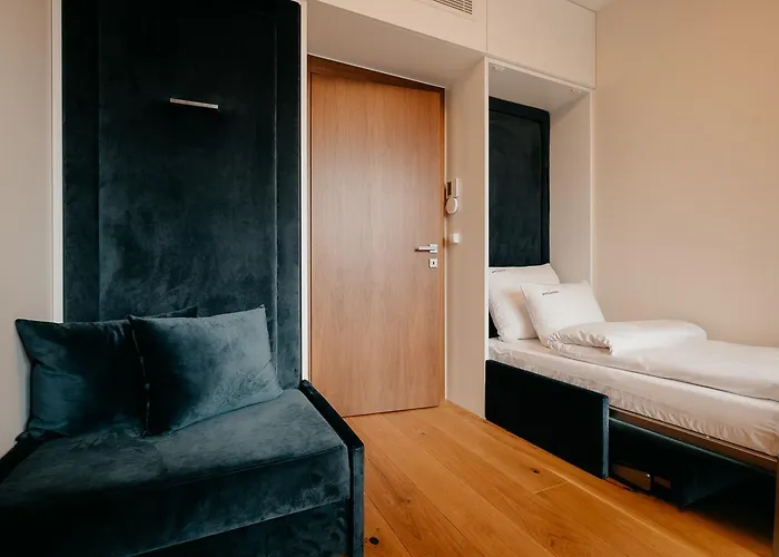 Inqse Marina Aparthotel 4*