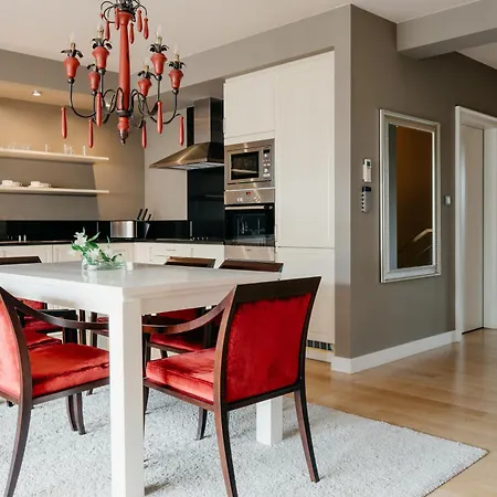 Inqse Marina Aparthotel Breslau