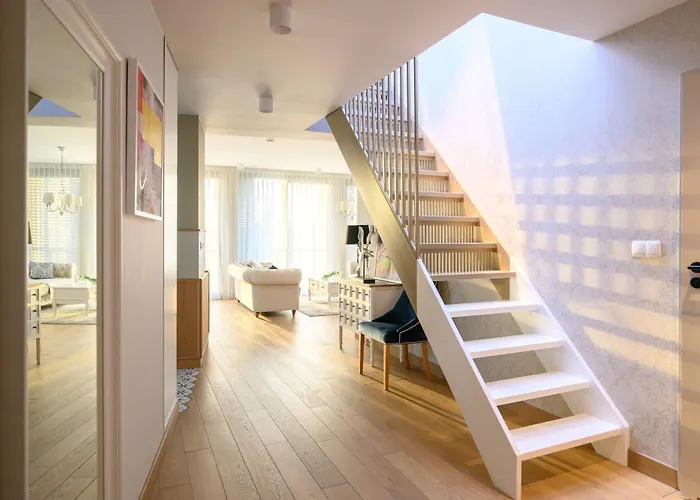 Inqse Marina アパートホテル