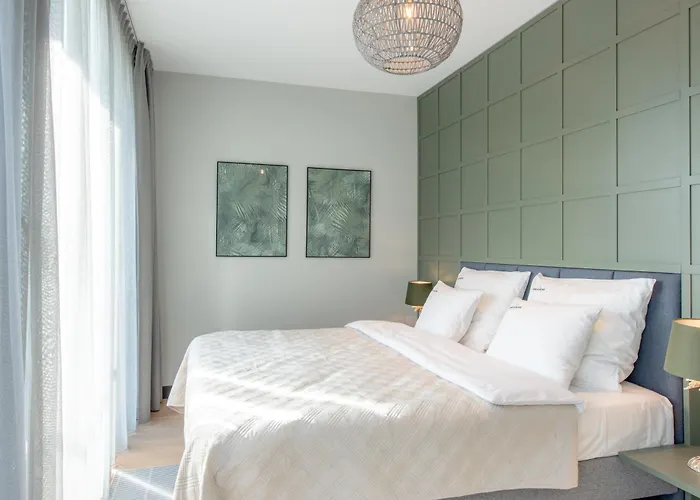 アパートホテル Inqse Marina