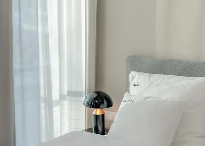 Inqse Marina アパートホテル